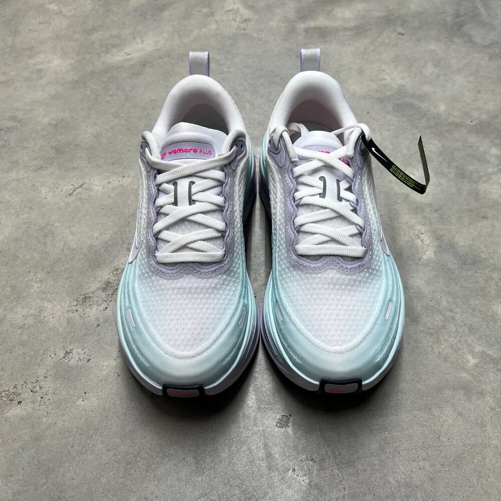 Nike Vomero Plus Wmn's White Blue Pink Running IM6682 159 - New - Picture 4 of 6
